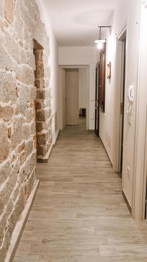 Viche Viche Bed & Breakfast Orgosolo Bagian luar foto