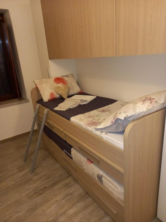 Viche Viche Bed & Breakfast Orgosolo Bagian luar foto